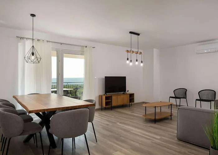 Elysium Villa *